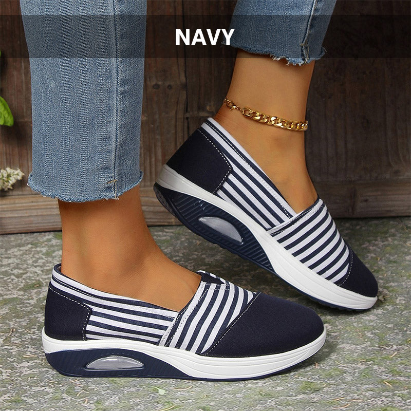 Stylish Comfortable Round Toe Striped Canvas Shoes