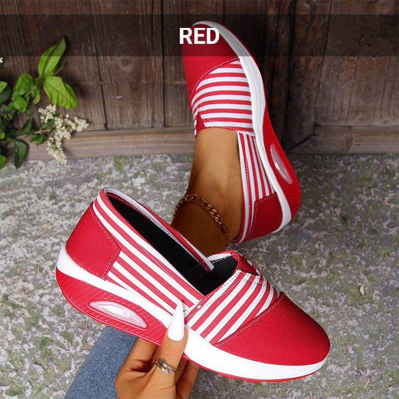 Stylish Comfortable Round Toe Striped Canvas Shoes