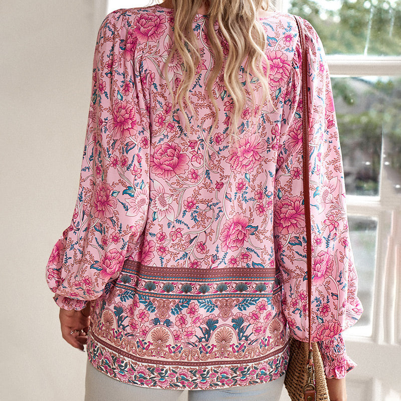 🌺Damska modna koszulka z nadrukiem z dekoltem w szpic 2025 nowość