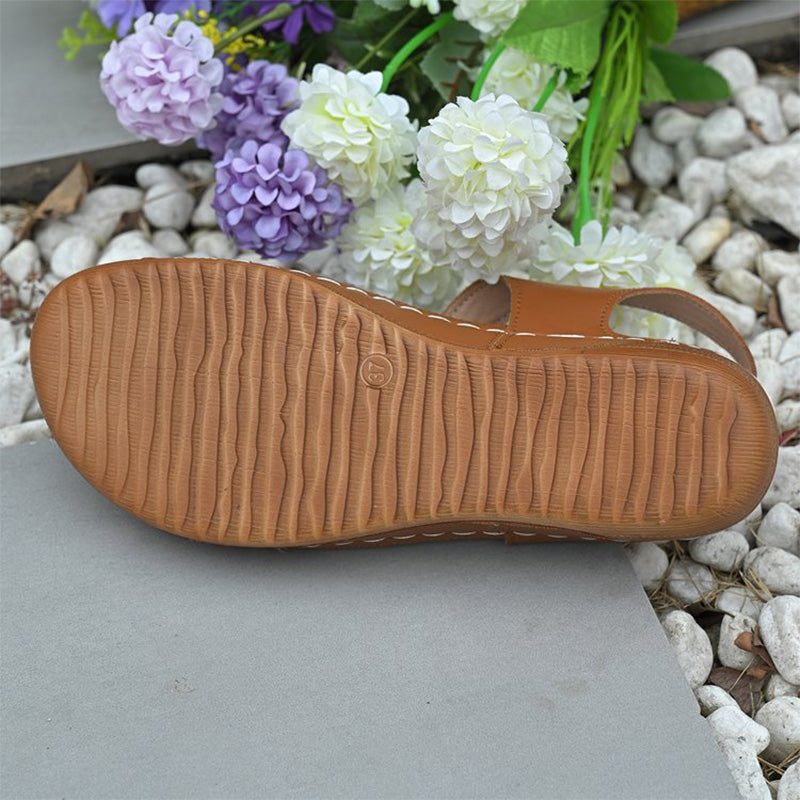 Modne, wygodne sandały damskie ze skóry PU